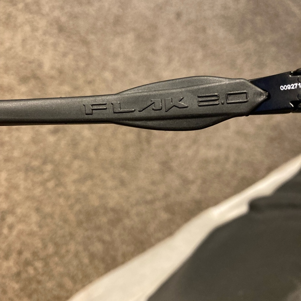 Oakley Flak Jacket 2.0 - Picture 4 of 5